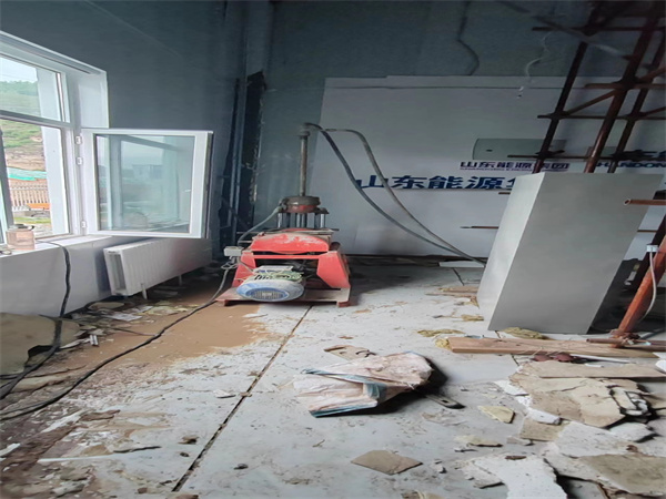 泰顺地基基础下沉墙体裂缝加固注浆顶升施工